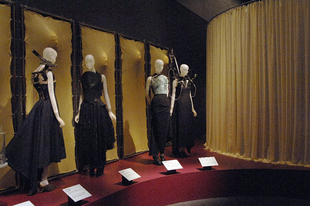 Goth-Exhibit_014
