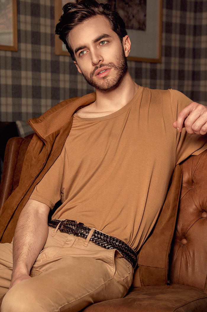 Pantalones: JUAN Camisetas:JUAN Chaqueta: NEW BOAT