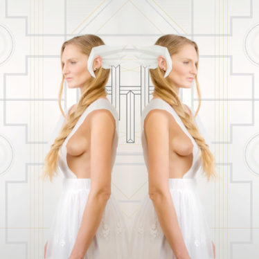FREYJA LA DIOSA DE BLANCO