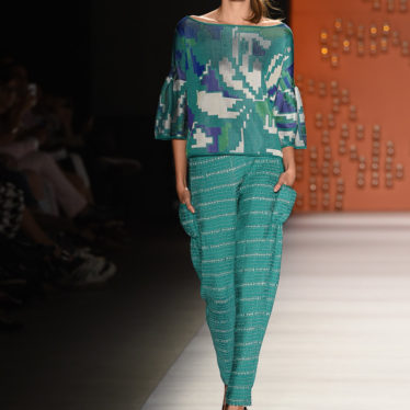 PEPA POMBO: desfile Colombiamoda 2015