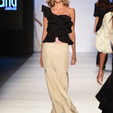 JOHANNA ORTIZ: Desfile Colombiamoda 2015