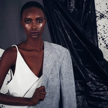 EL LADO B/N DE LA FUERZA: Moda Colombiana
