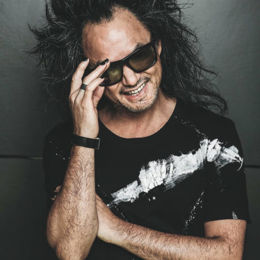 DAVID SHING, “el profeta digital”