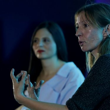 Agnés Rocamora en Colombia 4.0: Fashion Studies, fondo, circunstancia y contradicción