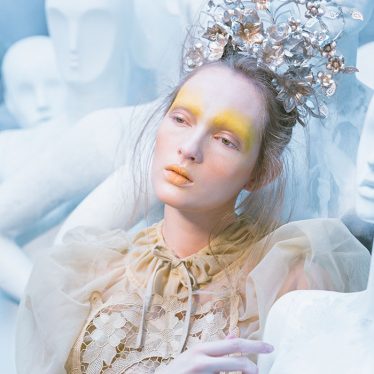 Concepto de Maquillaje: belleza sacra
