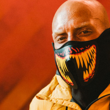 Smog Capital, editorial de moda sobre la contaminación ambiental