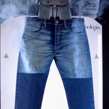 Jeans on demand: tecnología 100% ECO