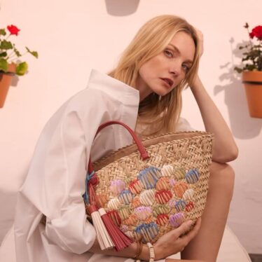 El nuevo lujo del verano: moda artesanal, ligera y consciente
